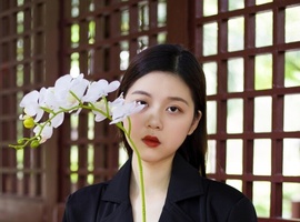 [YITUYU艺图语] 2022.10.17 游园 SouyuLam [30+1P-309MB]