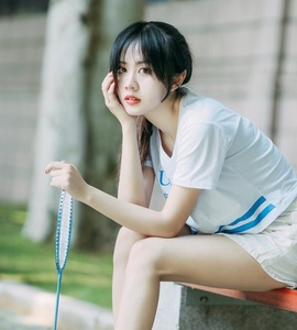 [YITUYU艺图语] 2022.01.20 网球少女 遥遥 [22+1P-161MB]