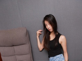 [IESS异思趣向] 2025.10.02 丝享家2174 小九《蓝色短裙》 [90P-120.2M]