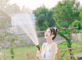 [YITUYU艺图语] 2022.11.09 夏日少女 宣萱 [33+1P-382MB]