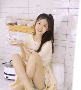 [YITUYU艺图语] 2022.10.28 小厨娘 婷 [22+1P-168MB]