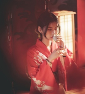 [YITUYU艺图语] 2022.06.03 和服少女 二彤 [22P-402.98MB]