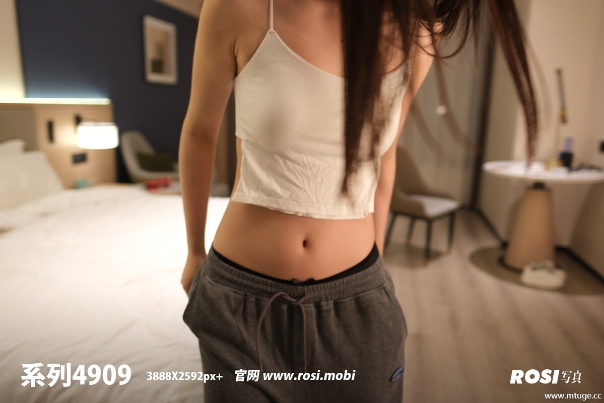 [ROSI写真]2025.05.14 NO.4909 [115+1P-197MB]