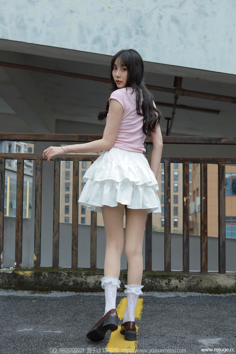 [IESS异思趣向] 2024.05.10 丝享家1738 团团《双重保险》 [84P-99.8M]