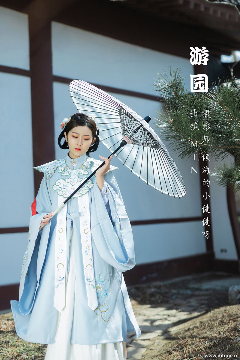 [YITUYU艺图语] 2022.07.11 游园 是MiN呀 [31+1P-215MB]