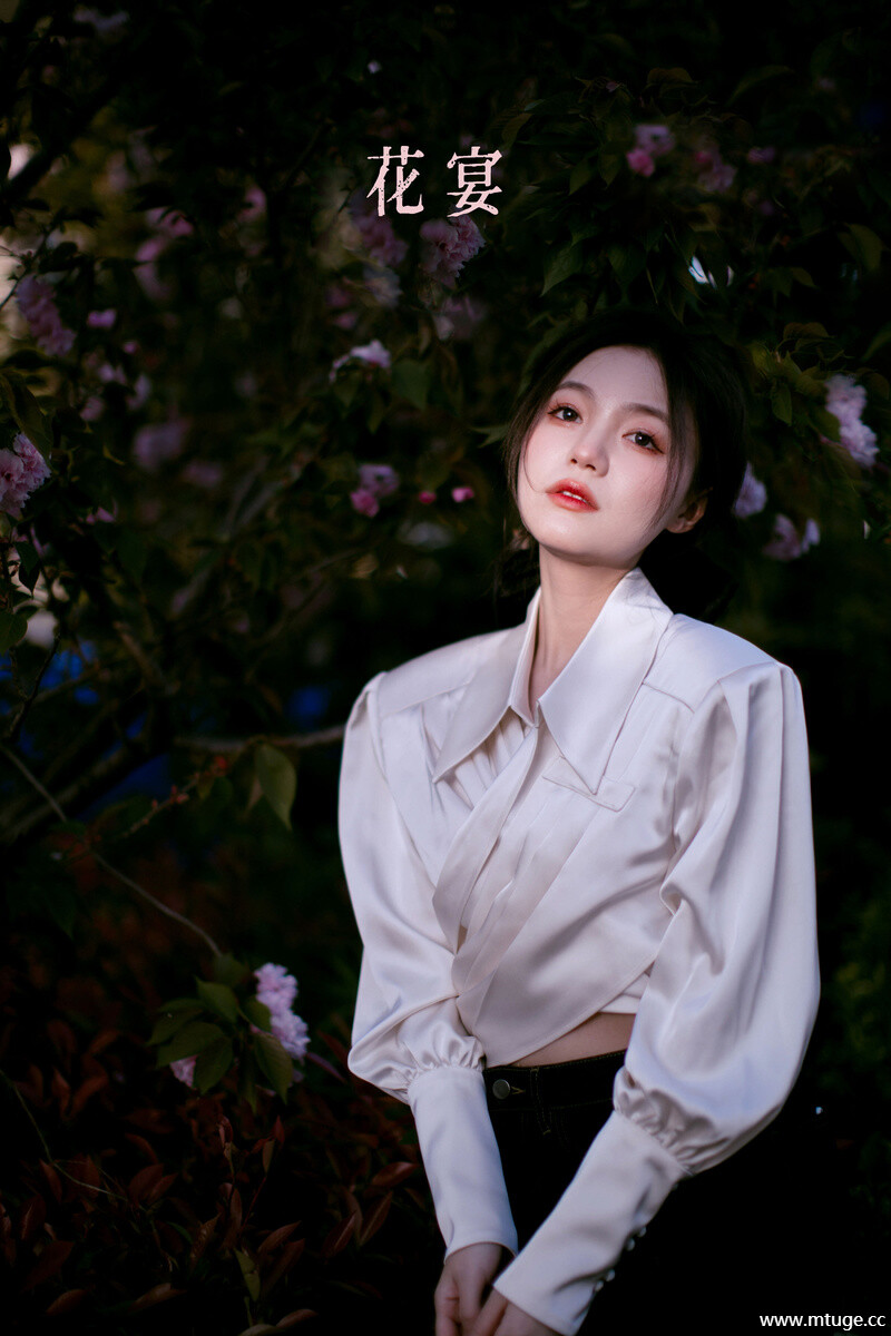 [YITUYU艺图语] 2022.07.13 花宴 夏芸是只小考拉 [21+1P-203MB]