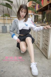 [MSLASS梦丝女神] 2019.05.02 苏沐 笔直细腿 [72P+1V-1.201G]