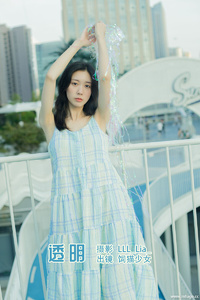[YITUYU艺图语] 2022.08.17 透明 饲猫少女- [35+1P-329MB]