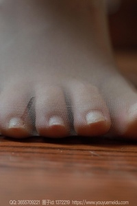 [IESS异思趣向] 2024.11.29 丝享家1911 小金《温婉如玉》 [88P-76.6M]