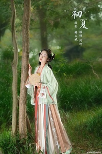 [YITUYU艺图语] 2022.02.15 初夏 珂珂 [21+1P-179MB]