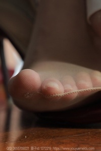 [IESS异思趣向] 2024.01.22 丝享家1644 秋秋《白色露背短裙》 [85P-62.2M]