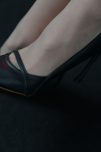 [IESS异思趣向] 1001系列.117 真真《正月初一，拜大年》 [89P-74.2MB]