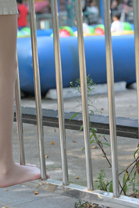 [IESS异思趣向] 1001系列.103 腿腿《妈妈，那个姐姐有冰淇淋4》 [94P-74.6MB]