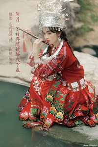 [YITUYU艺图语] 2022.12.29 阿月，不许再随便给我下蛊 Linglingxue_ [22+1P-164MB]