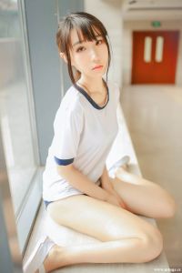 [风之领域写真] NO.102 [43P-270M]