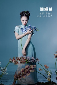 [YITUYU艺图语] 2022.10.19 蝴蝶兰 相泽希子 [25+1P-258MB]