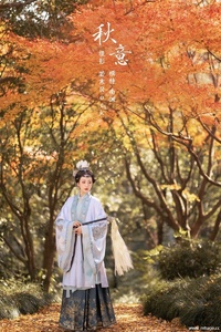 [YITUYU艺图语] 2022.02.14 秋意 是真的南渊 [24+1P-214MB]