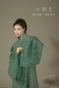 [YITUYU艺图语] 2021.12.31 山渐清 唯宝 [21+1P-474MB]