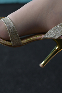 [IESS异思趣向] 1001系列.149 西瓜《职场小白面试记1》 [98P-89MB]